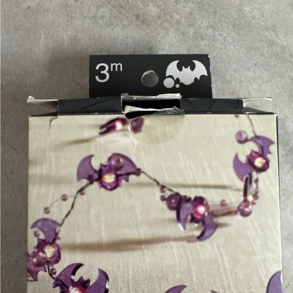 New Pier One Imports Bats LED String Lights - Picture 4 of 5